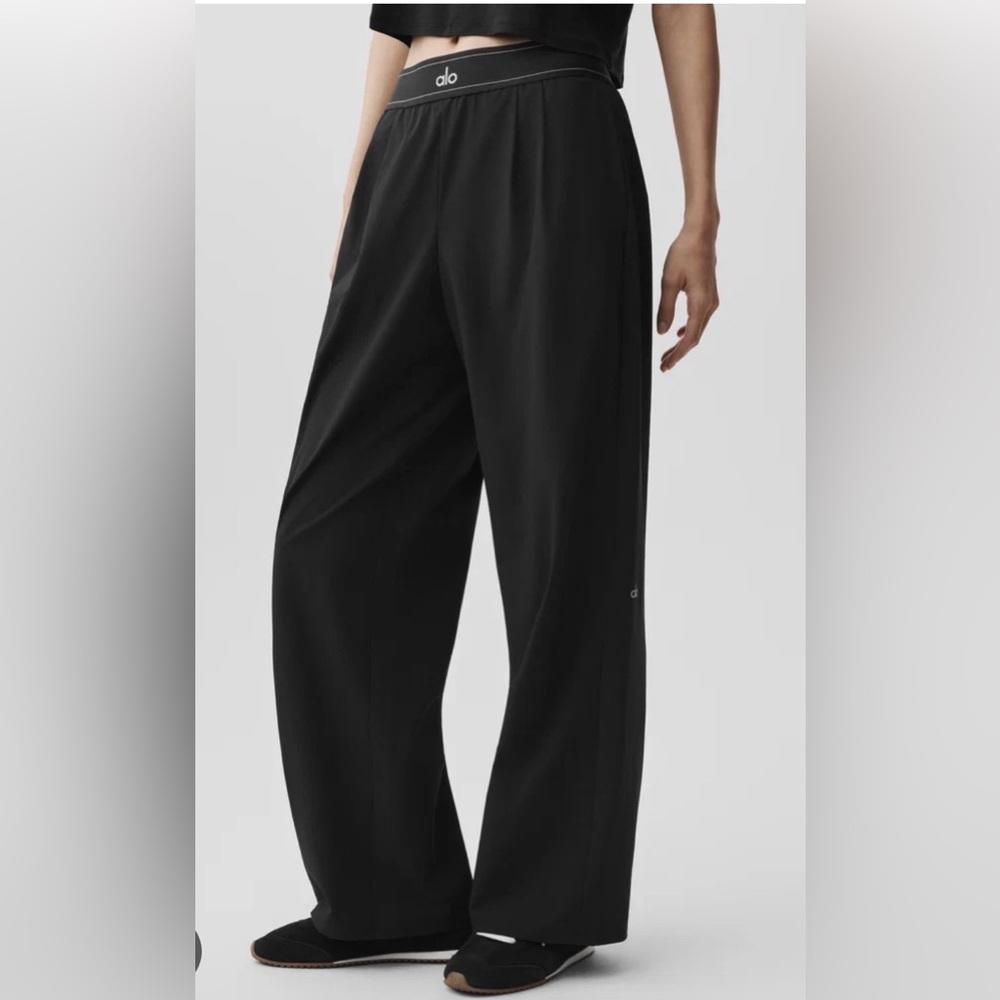 ALO Yoga Black Wide Leg Pants